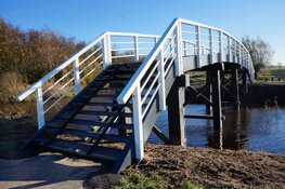 Fiets en voetgangersbrug Veenscheiding weer in gebruik!