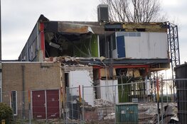 Sloop oude kantoorgebouw Royal Smilde in volle gang