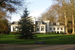 Landgoed Oranjewoud aan de Lindelaan in kerstsfeer
