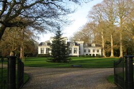 Landgoed Oranjewoud aan de Lindelaan in kerstsfeer