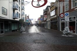 Kerstbomen in het centrum van Heerenveen fraai versierd