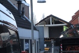 Sloop voormalig kantoor gebouw aan de van Riesenstraat in Heerenveen begonnen!