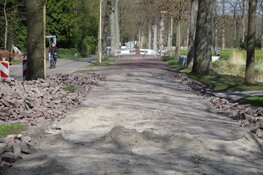 Prins Bernhardweg in Oranjewoud gestremd voor doorgaand verkeer