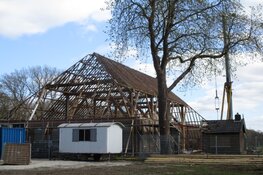 Bouw werkzaamheden Boerderij Donglust in Oranjewoud vordert gestaag