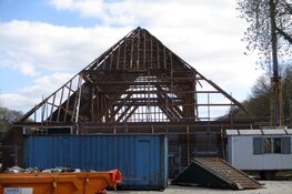 Bouw werkzaamheden Boerderij Donglust in Oranjewoud vordert gestaag