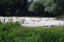 Heidemeer Heerenveen trekt zwemmers en zonaanbidders