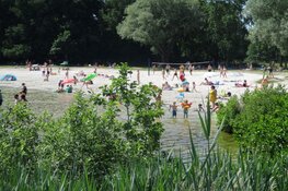 Heidemeer Heerenveen trekt zwemmers en zonaanbidders