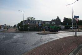 Asfaltteringswerkzaamheden minirotonde het Meer, Domina Nieuwehuisweg en Mercurius vordert!