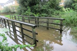 Veel wateroverlast door regen in Friesland, vooral zuidelijk deel getroffen