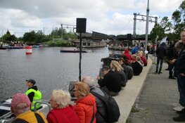 Zonnebootraces en Reuzedei Akkrum trekt veel bezoekers