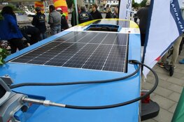 Zonnebootraces en Reuzedei Akkrum trekt veel bezoekers