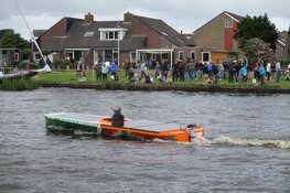 Zonnebootraces en Reuzedei Akkrum trekt veel bezoekers