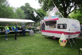 Zonnebootraces en Reuzedei Akkrum trekt veel bezoekers