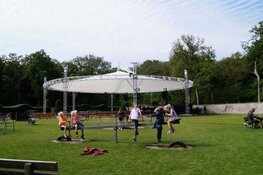 Gezellige drukte op het Oranjewoud festival