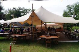 Gezellige drukte op het Oranjewoud festival