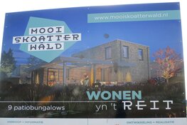 Bouw van negen patio bungalows wijk Skoatterwald begonnen