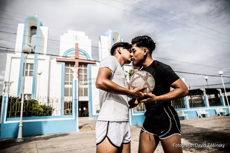Pride Photo Tentoonstelling ‘Celebrating the Unseen’ in Heerenveen