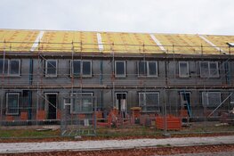 Bouw van woningen Luitzen Wagenaarstraat in Heerenveen vordert!