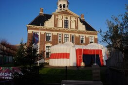 Sfeervolle Wintermarkt in Heerenveen druk bezocht