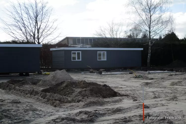 Gemeente Heerenveen plaatst tien chalets bij Hajé Hotel voor opvang van Oekraïense vluchtelingen
