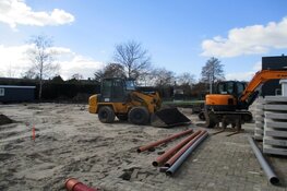 Gemeente Heerenveen plaatst tien chalets bij Hajé Hotel voor opvang van Oekraïense vluchtelingen