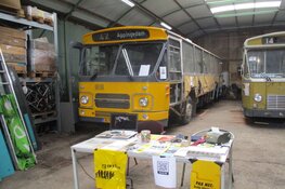 Open dag Nationaal openbaar vervoer museum Ouwsterhaule in beeld