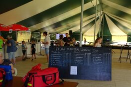 Volleybaltoernooi Buurtvereniging Flora groot succes