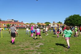 Volleybaltoernooi Buurtvereniging Flora groot succes