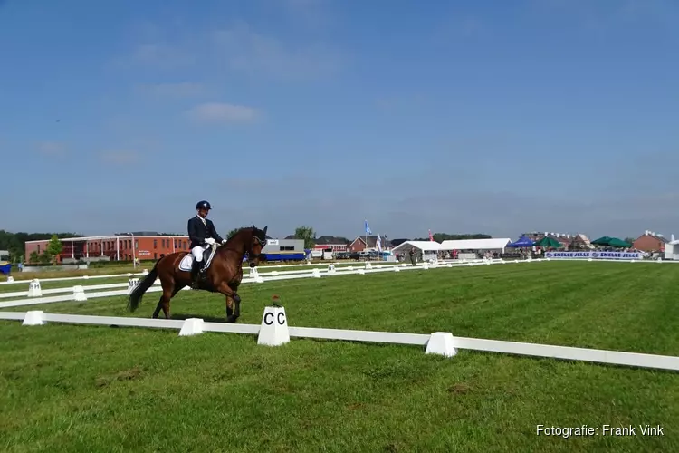 Eerste dag Concours Hippique Gorredijk onder stralende weersomstandigheden verlopen