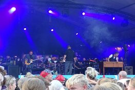 Gezellige drukte op The Night of the Koemarkt