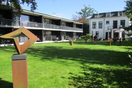 Kunstroute de Open Stal in Oldeberkoop trekt vele bezoekers