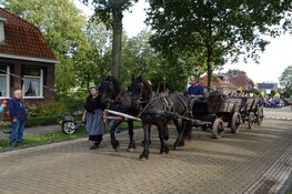 Boerenoptocht Flaeijelfeest druk bezocht