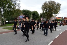 Allegorische optocht de Knipe trekt veel publiek
