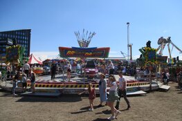 Gezellige drukte tijdens Pinksterkermis