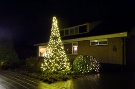 Heerenveen sfeervol met kerstverlichting en versieringen