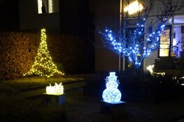 Heerenveen sfeervol met kerstverlichting en versieringen