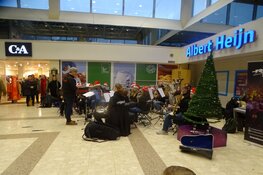 Kerstmarkt Heerenveen druk bezocht