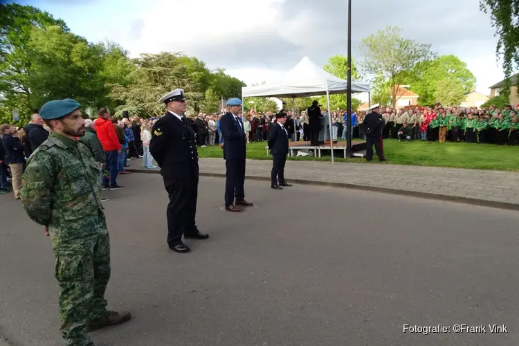 Herdenking 4 mei in Heerenveen druk bezocht