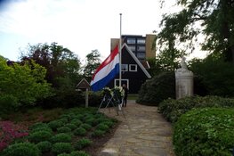 Herdenking 4 mei in Heerenveen druk bezocht