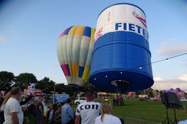 Veel publiek bij eerste dag van Friese ballonfeesten