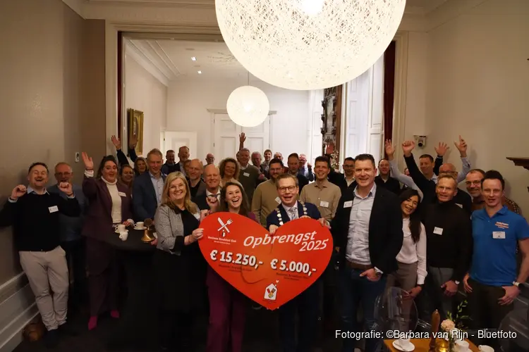 Ontbijten in de trouwzaal