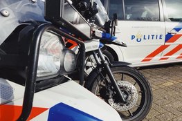 Politie houdt grote verkeerscontrole langs A32 in Friesland