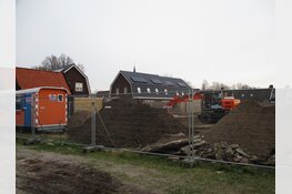 Grond werkzaamheden voor de bouw van 16 woningen binnenterrein Breedpad bezig!