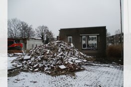 Sloop kantoorgebouw Thorbeckestraat volop bezig