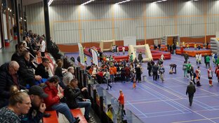 Drukte op het G-voetbaltoernooi Sportstad Heerenveen