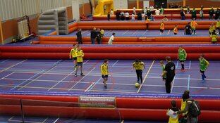 Drukte op het G-voetbaltoernooi Sportstad Heerenveen