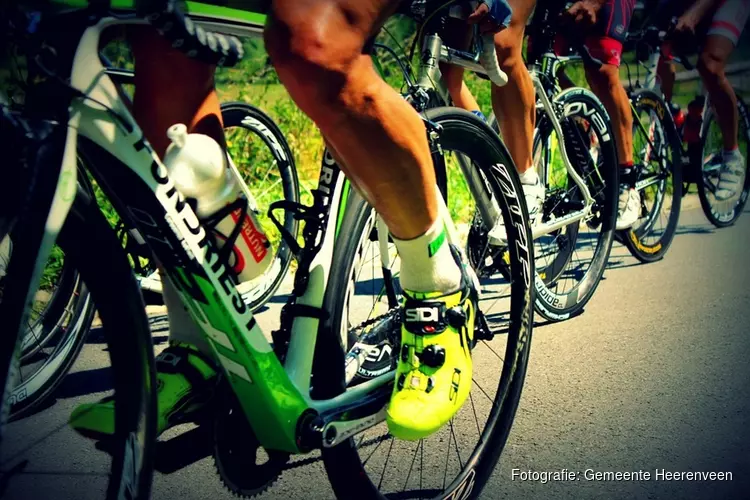 Wereldtop vrouwenwielrennen in Heerenveen tijdens Healthy Ageing Tour