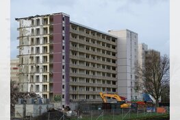 Sloop hogere gebouwen serviceflat Heerenhage Heerenveen vordert