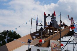 Tobbedansen in Mildam trekt veel publieke belangstelling