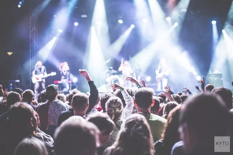 Heerenveen met bus vol inwoners naar Democratiefestival
